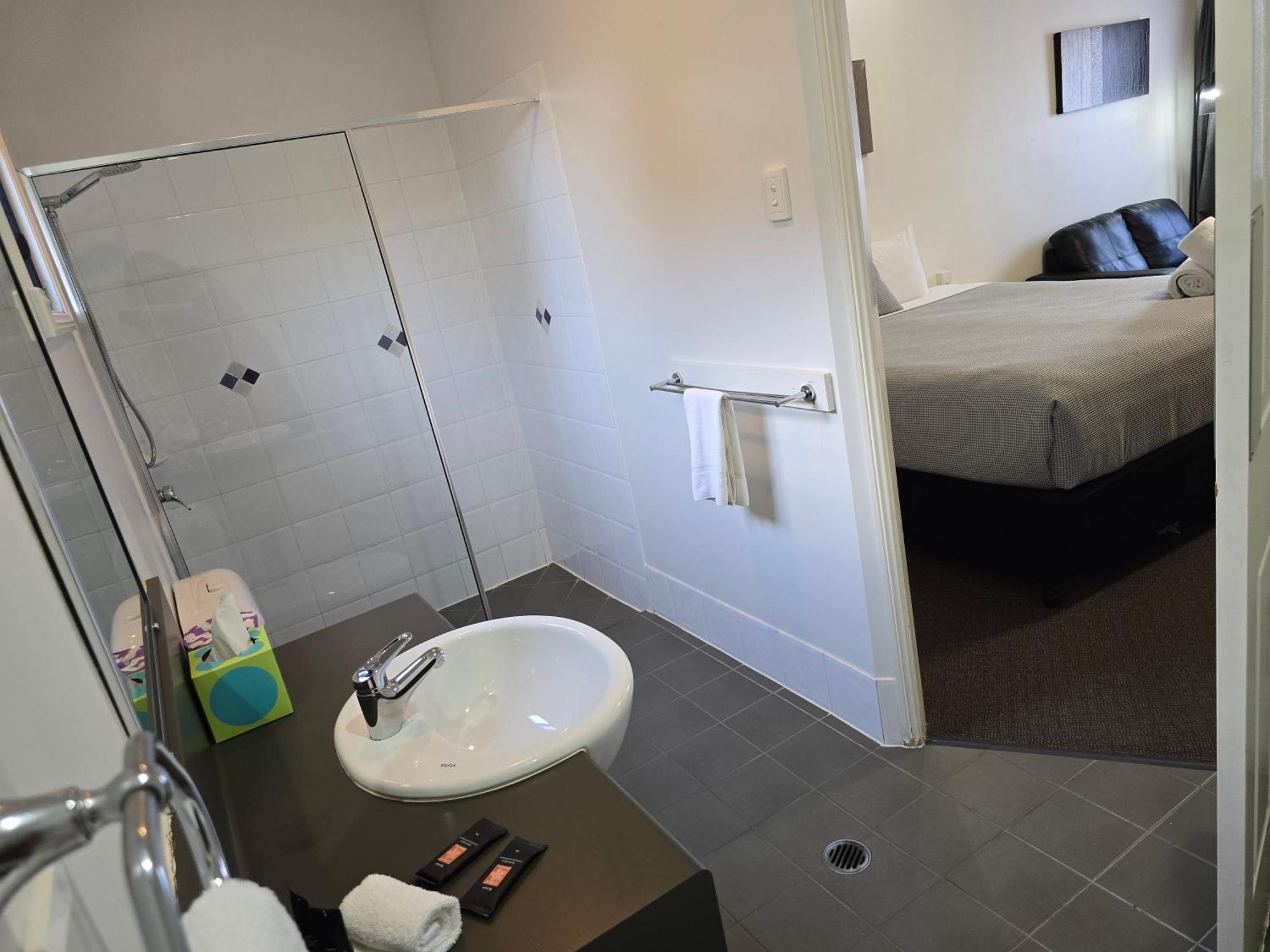 Ascot Lodge Motor Inn Kingaroy Ngoại thất bức ảnh