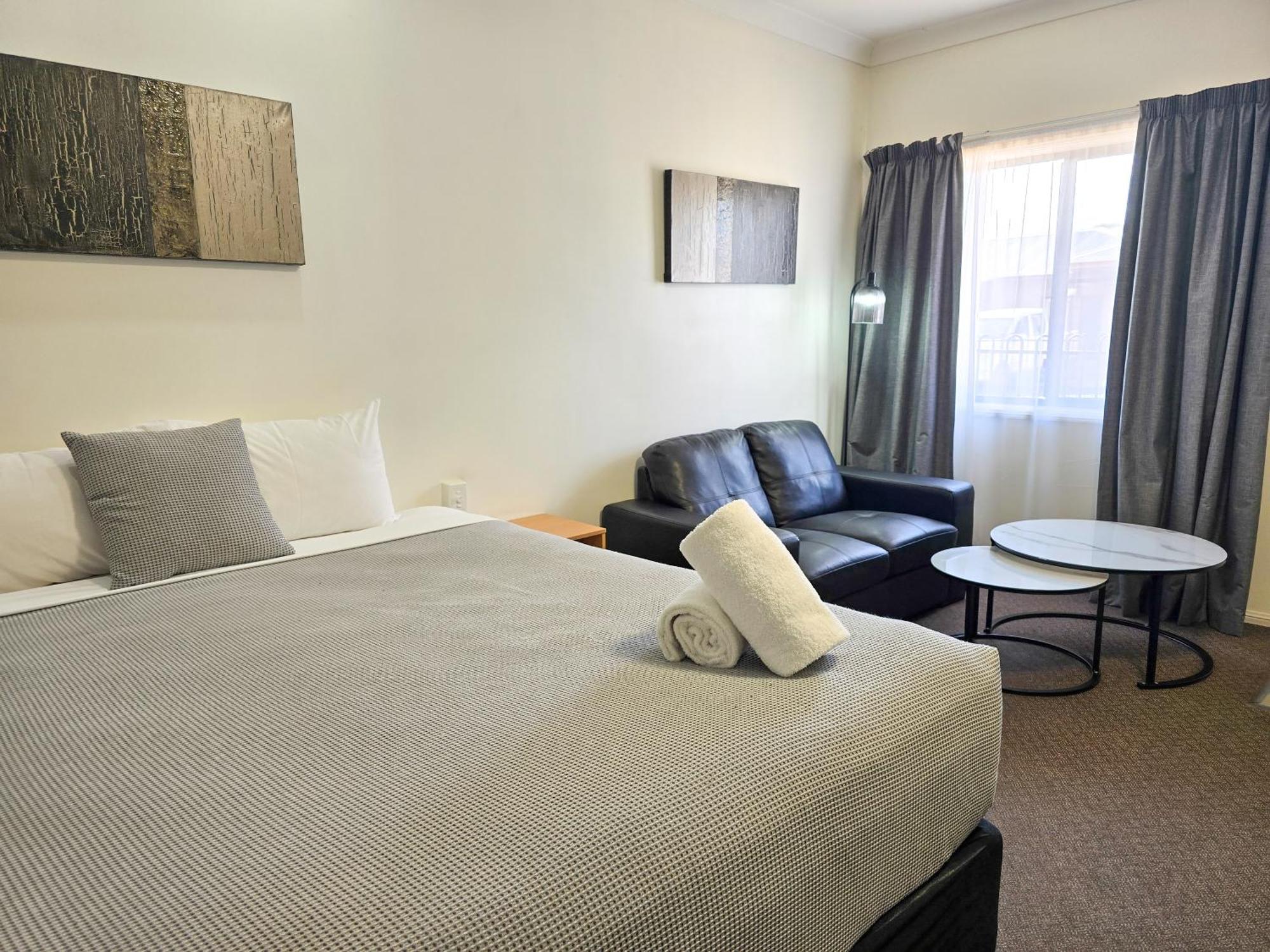 Ascot Lodge Motor Inn Kingaroy Ngoại thất bức ảnh