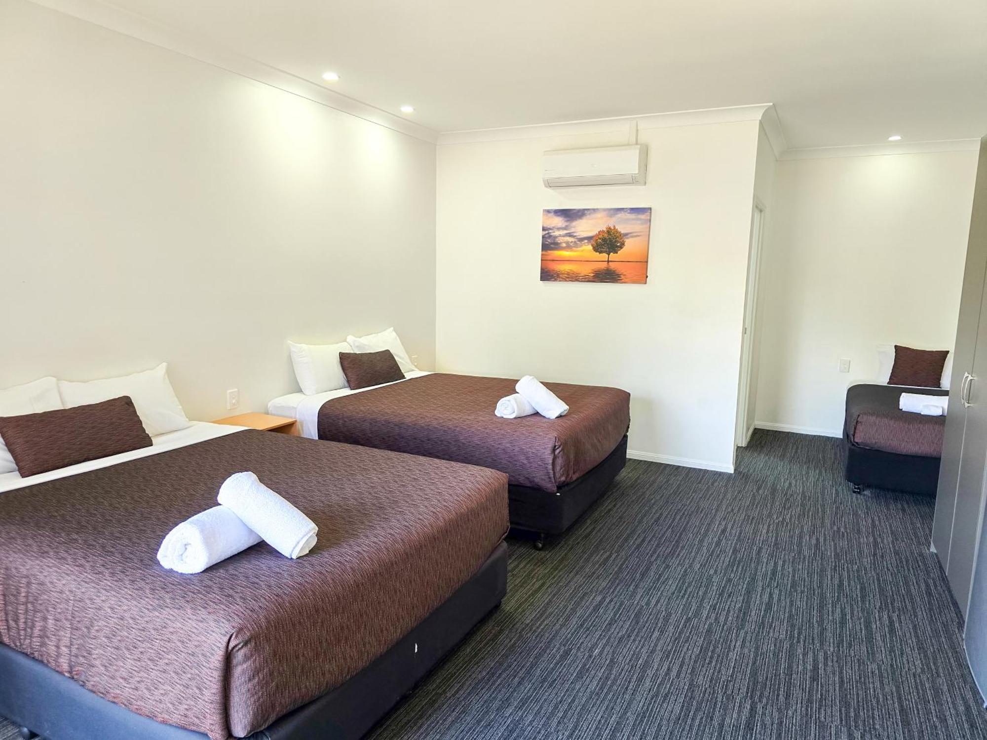 Ascot Lodge Motor Inn Kingaroy Ngoại thất bức ảnh