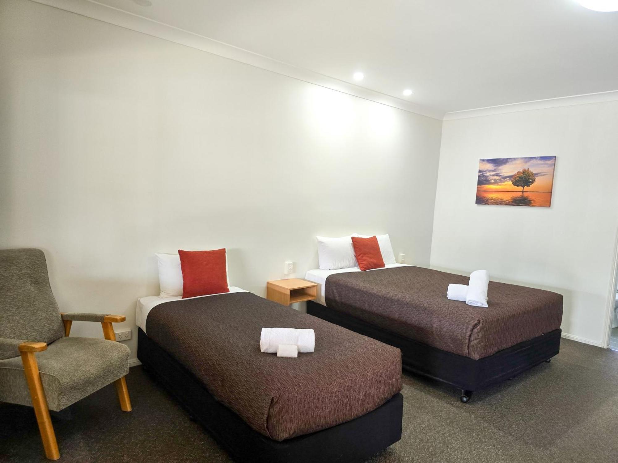 Ascot Lodge Motor Inn Kingaroy Ngoại thất bức ảnh